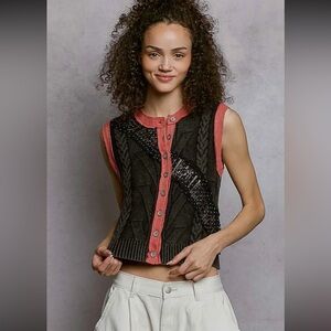POL Black Knit Sleeveless Cardigan with Coral Trim